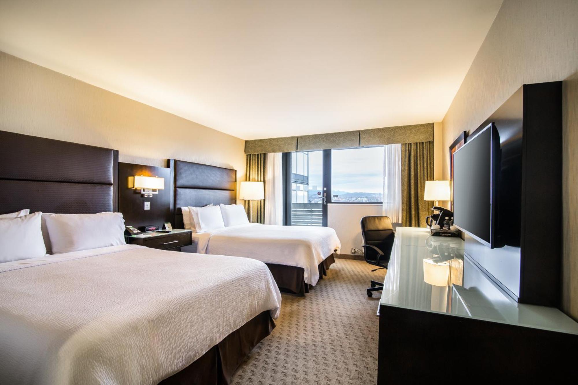 Holiday Inn Vancouver-Centre Broadway By Ihg Exteriör bild