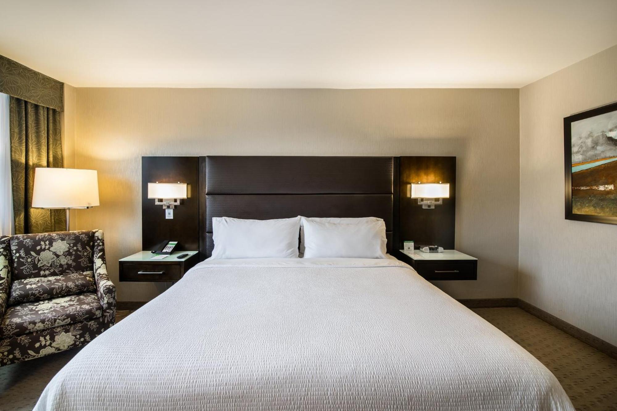 Holiday Inn Vancouver-Centre Broadway By Ihg Exteriör bild