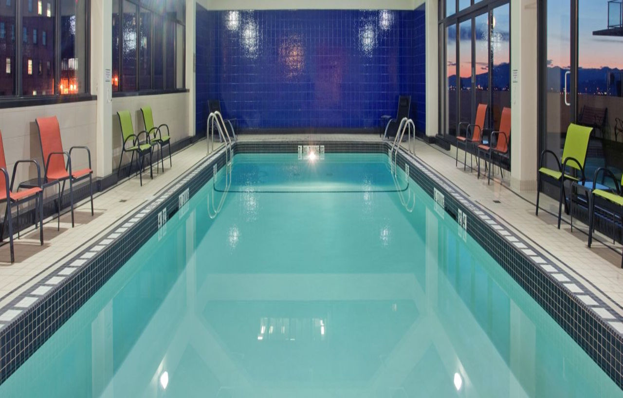 Holiday Inn Vancouver-Centre Broadway By Ihg Exteriör bild